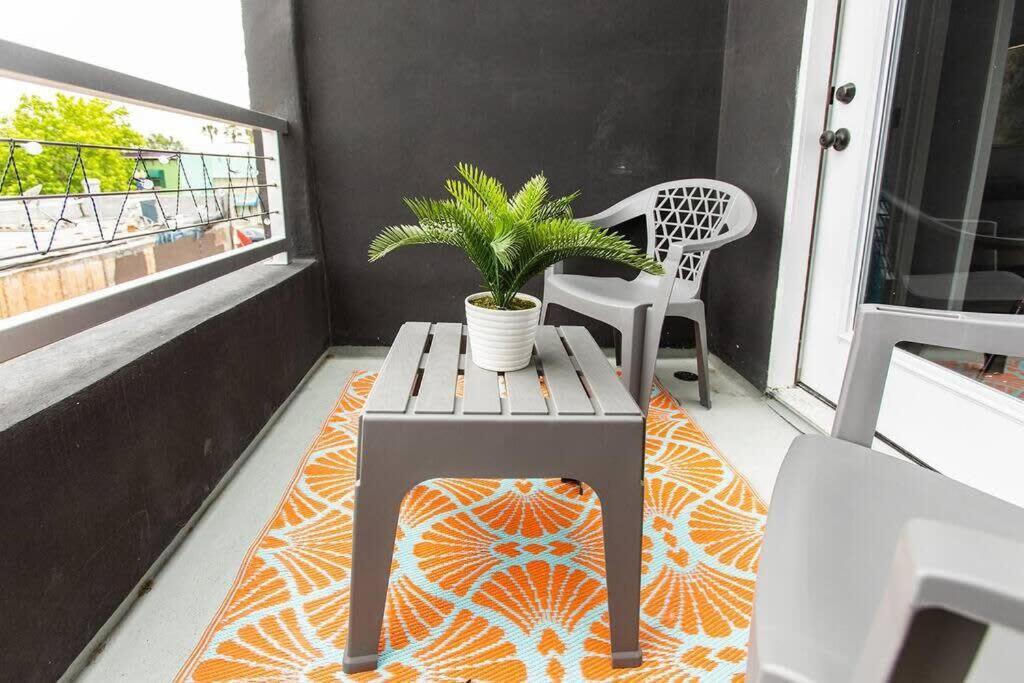 Restaurants-Pets-Professionals-Fastwifi-A C-Patios Leilighet San Diego Eksteriør bilde